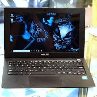 Jual Laptop ASUS X200CA (Intel Celeron 1007U) Bekas
