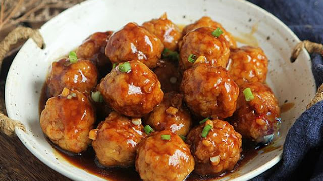 Boulettes de porc à la vietnamienne Boulettes l'ail et au piment