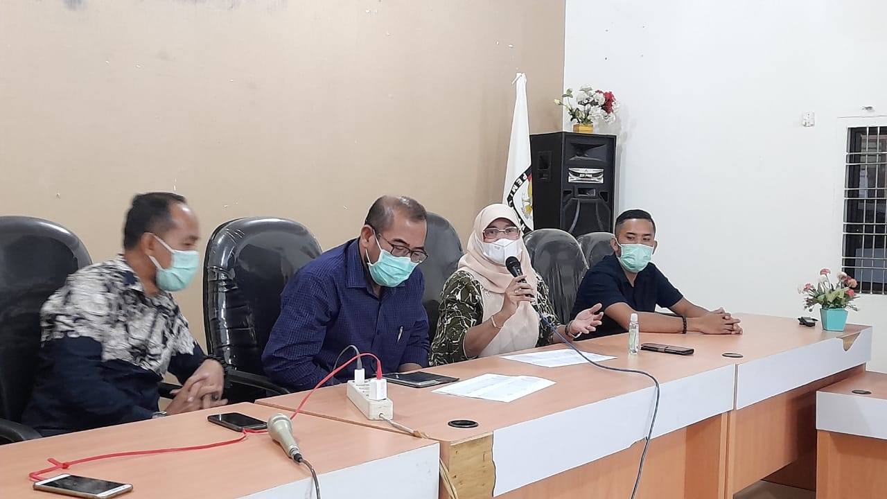Tinjau Kesiapan PSU, Anggota KPU RI Kunjungi KPU Kabupaten Labuhanbatu Tinjau Kesiapan PSU, Anggota KPU RI Kunjungi KPU Kabupaten Labuhanbatu