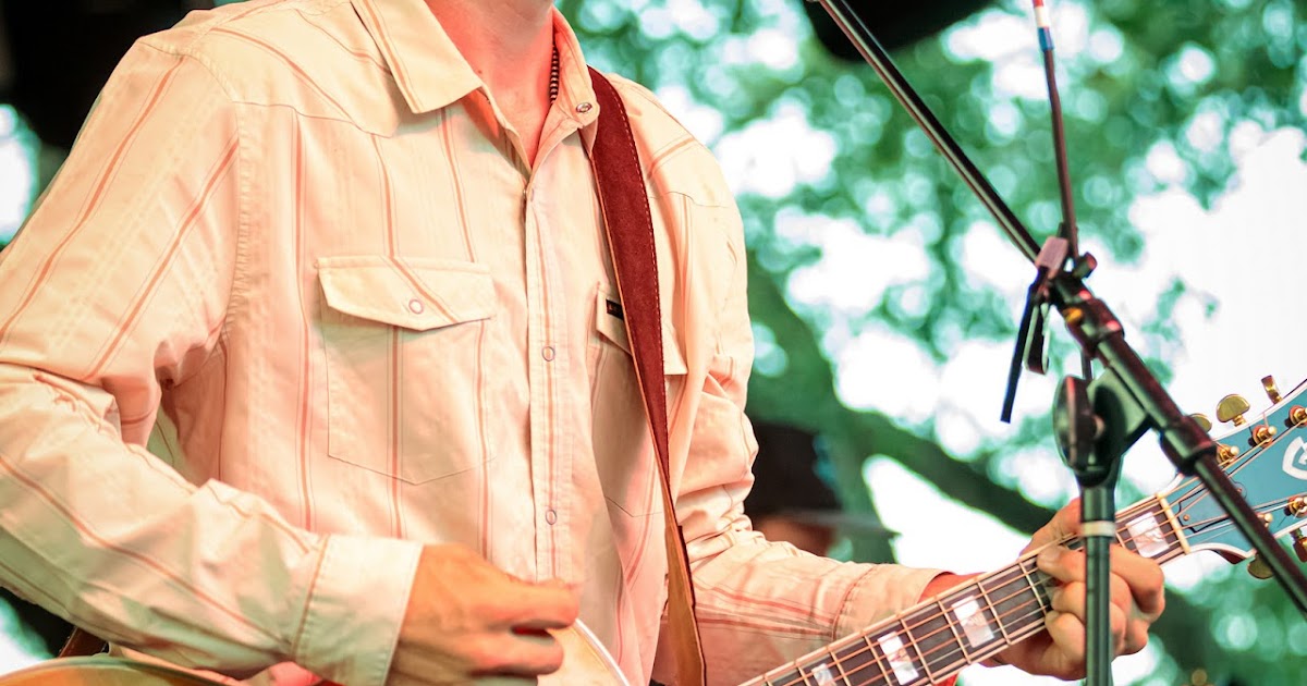 Carson Jeffrey performing at the Haute Spot Music Venue in Cedar Park