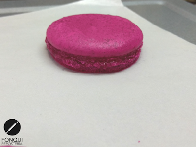 Cómo hacer macarons perfectos Cómo hacer macarons perfectos FonQui repostería