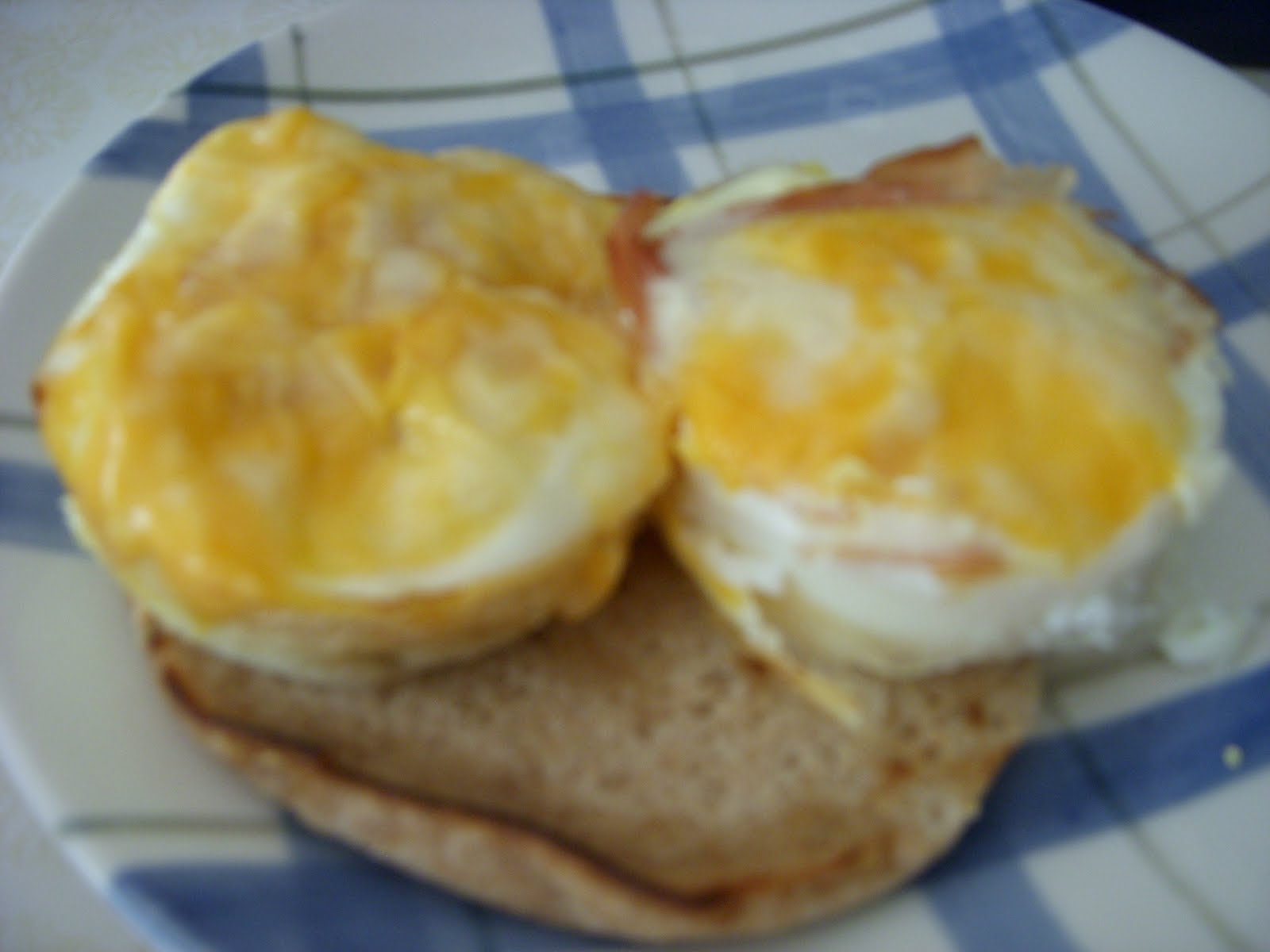 Menu In Motion: Muffin Tin Eggs