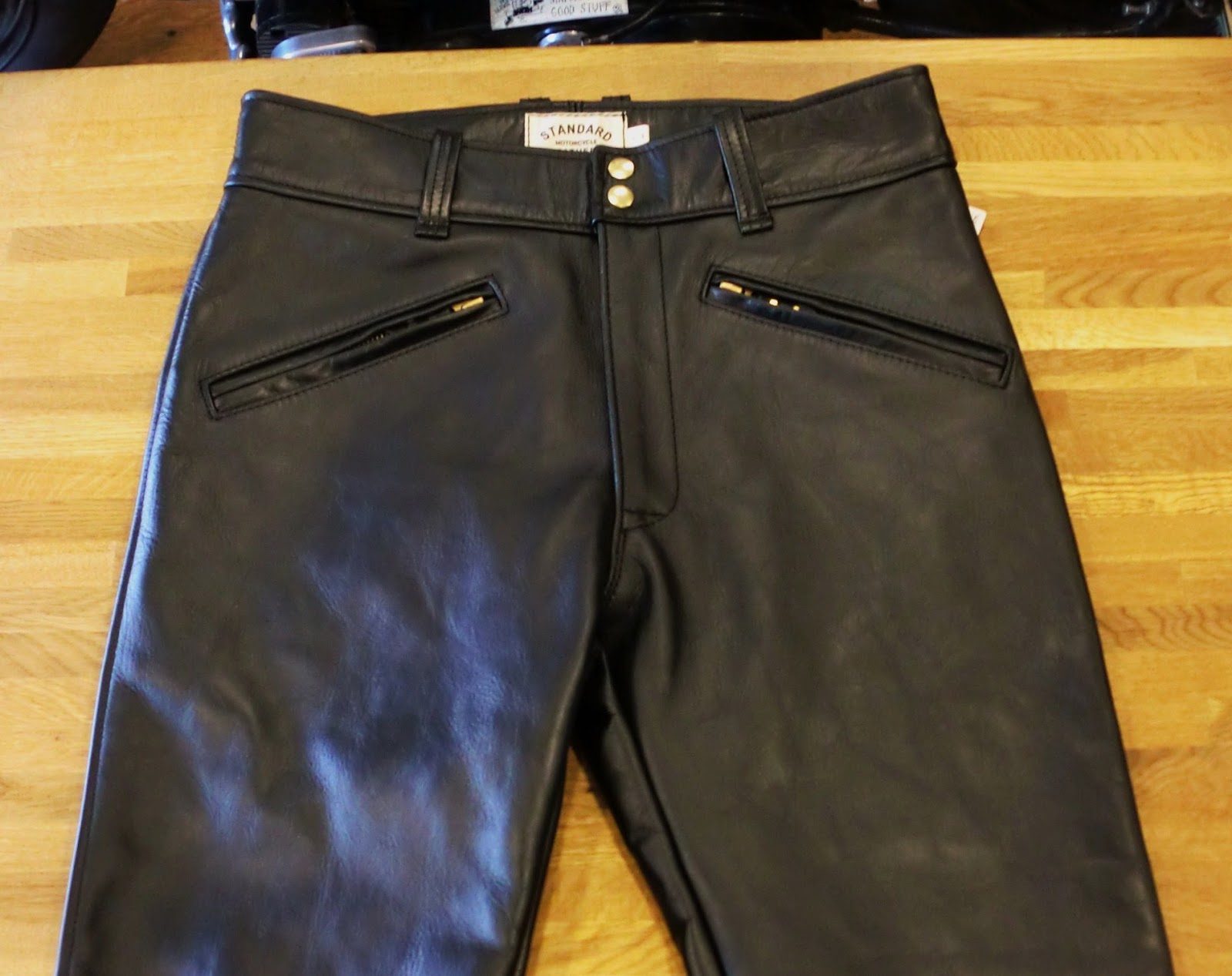 SWINGUP STANDARD MOTORCYCLE LEATHERS