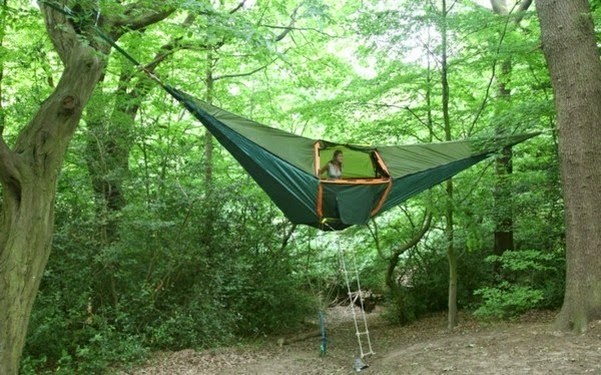 Original and lightweight structures for camping comfortably