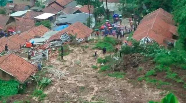 Merinding! VIDEO Longsor Susulan Sumedang Timbun Danramil Cimanggung, 13 Tewas