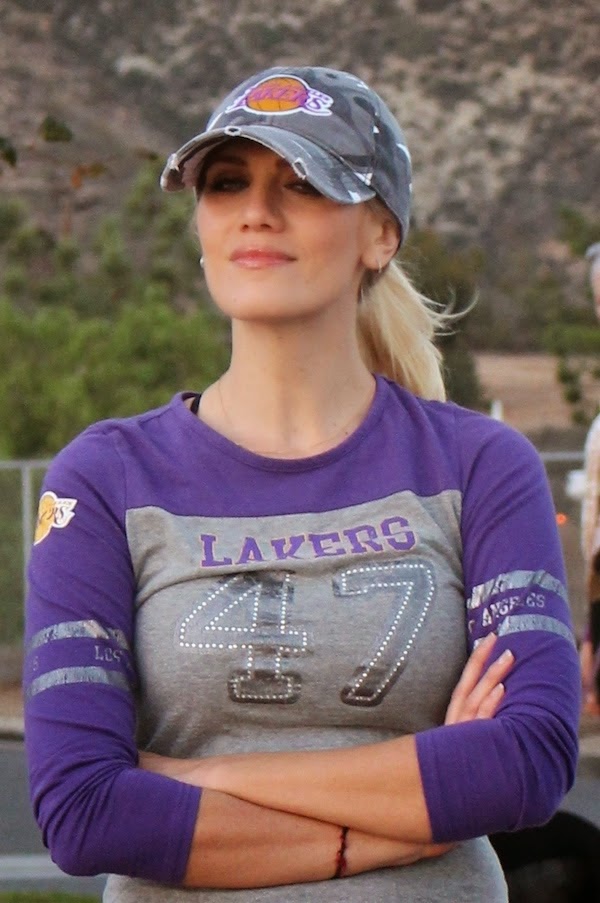 Anne-Cohen-Los-Angeles-Lakers-model