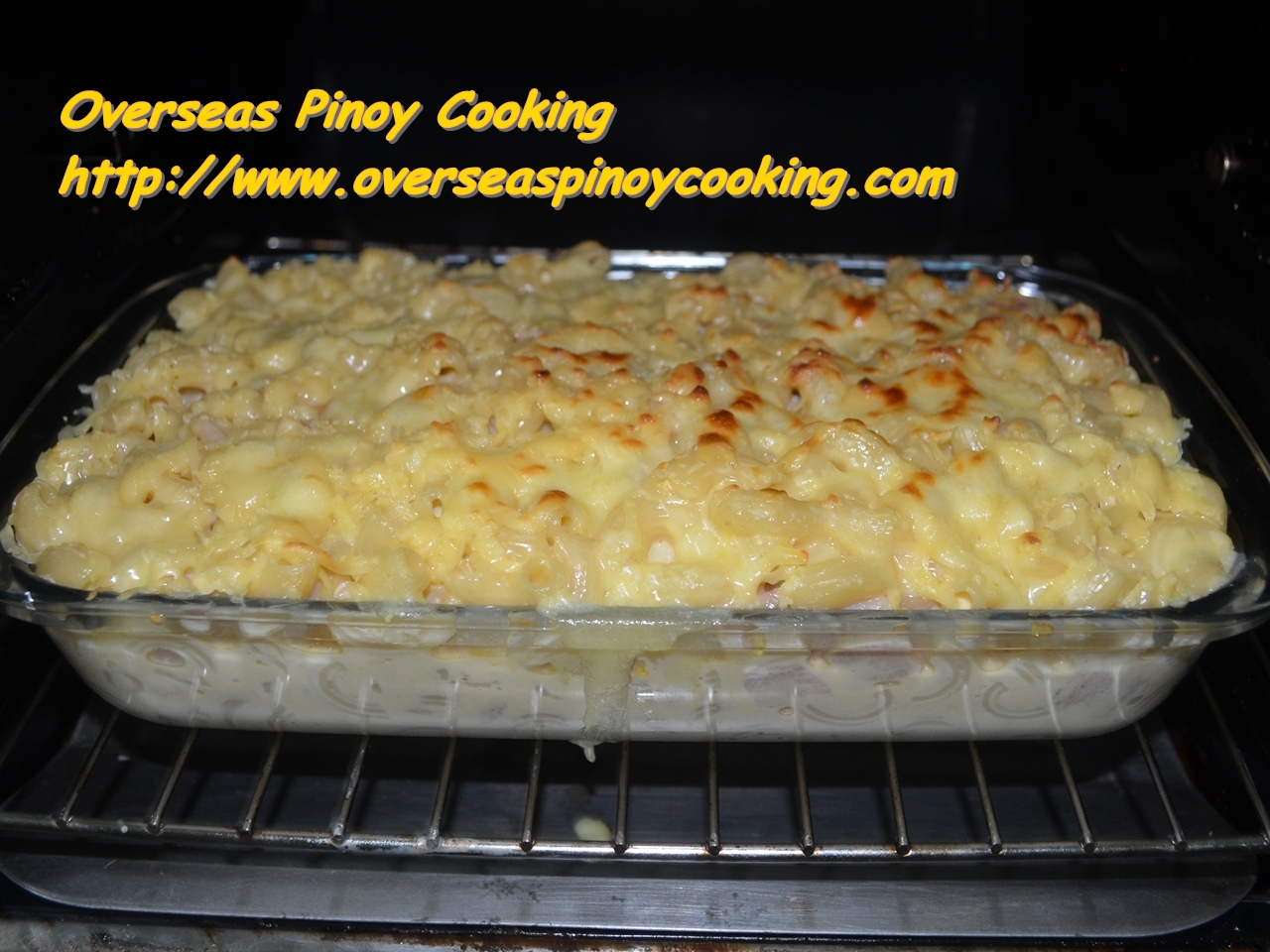 Baked Macaroni and Cheese Pinoy Style