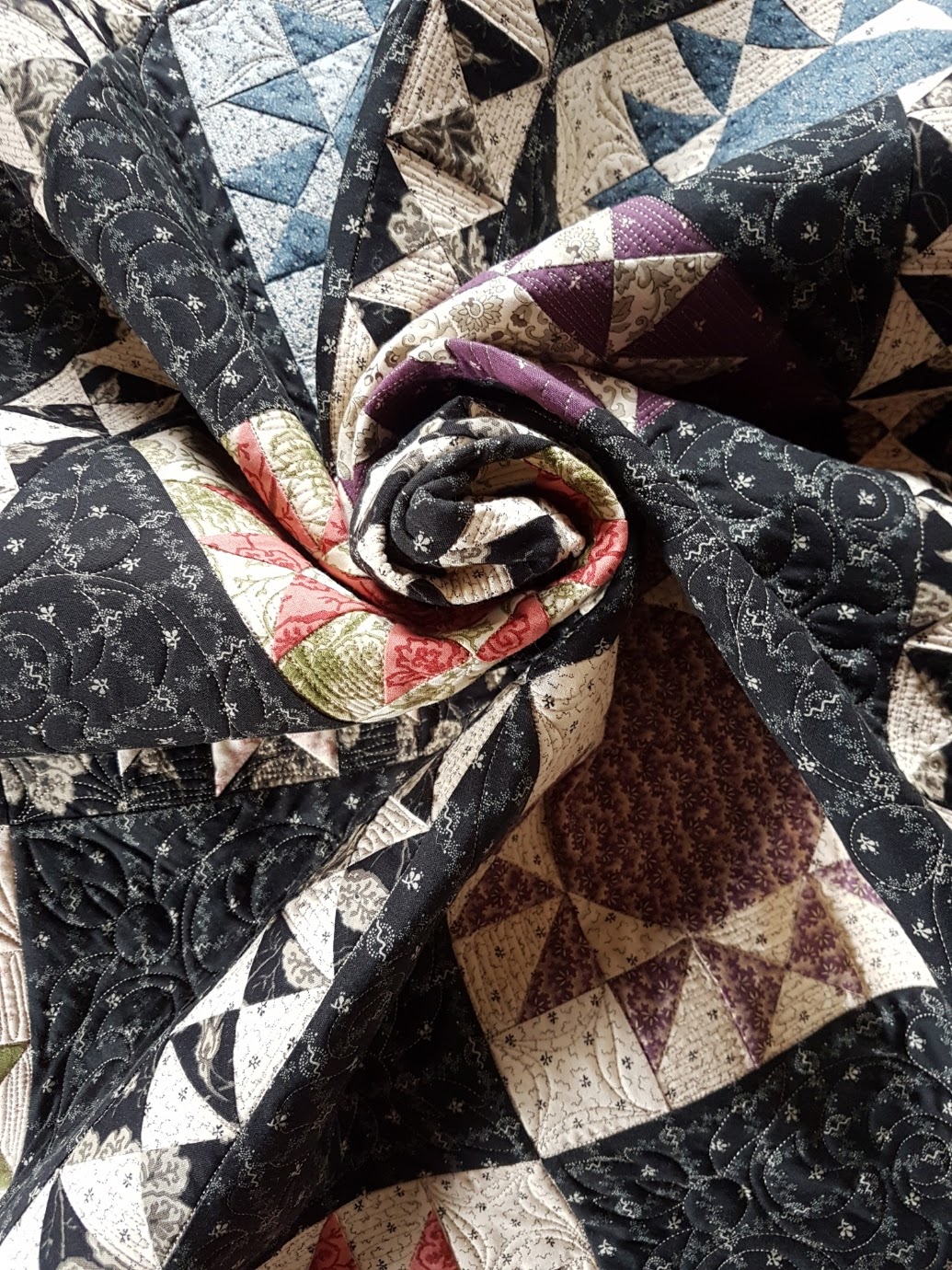 quiltmekiwi Quilting for Ingrid, Iris, Linda and Marcelle.