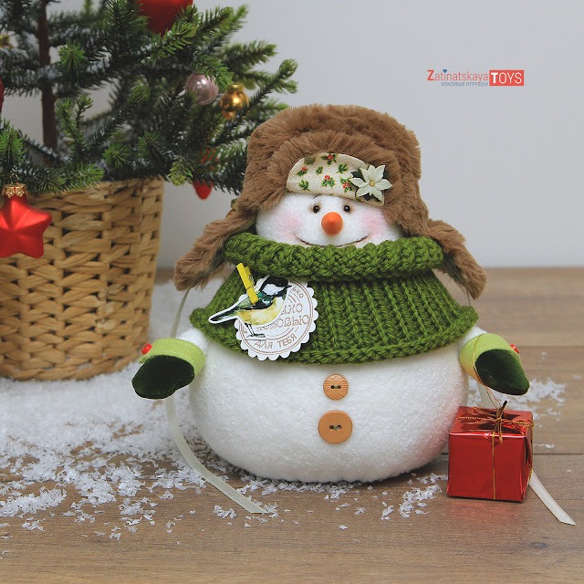 Новогодний снеговик, мягкая игрушка