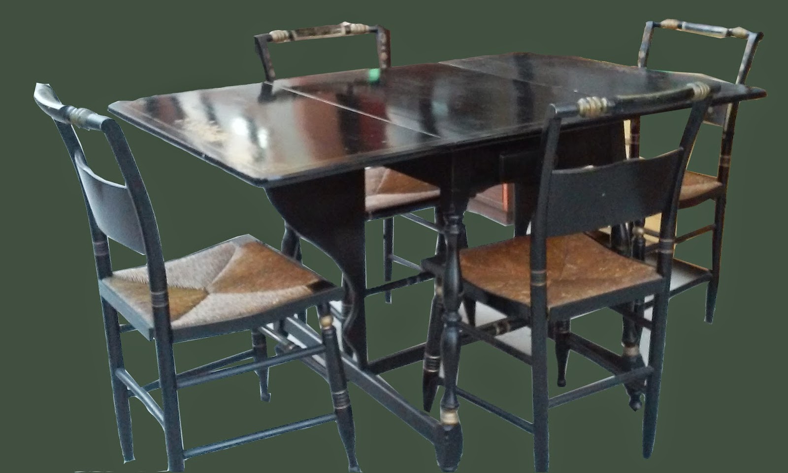Uhuru Furniture & Collectibles Hitchcock Drop Leaf Table and 4 Chairs