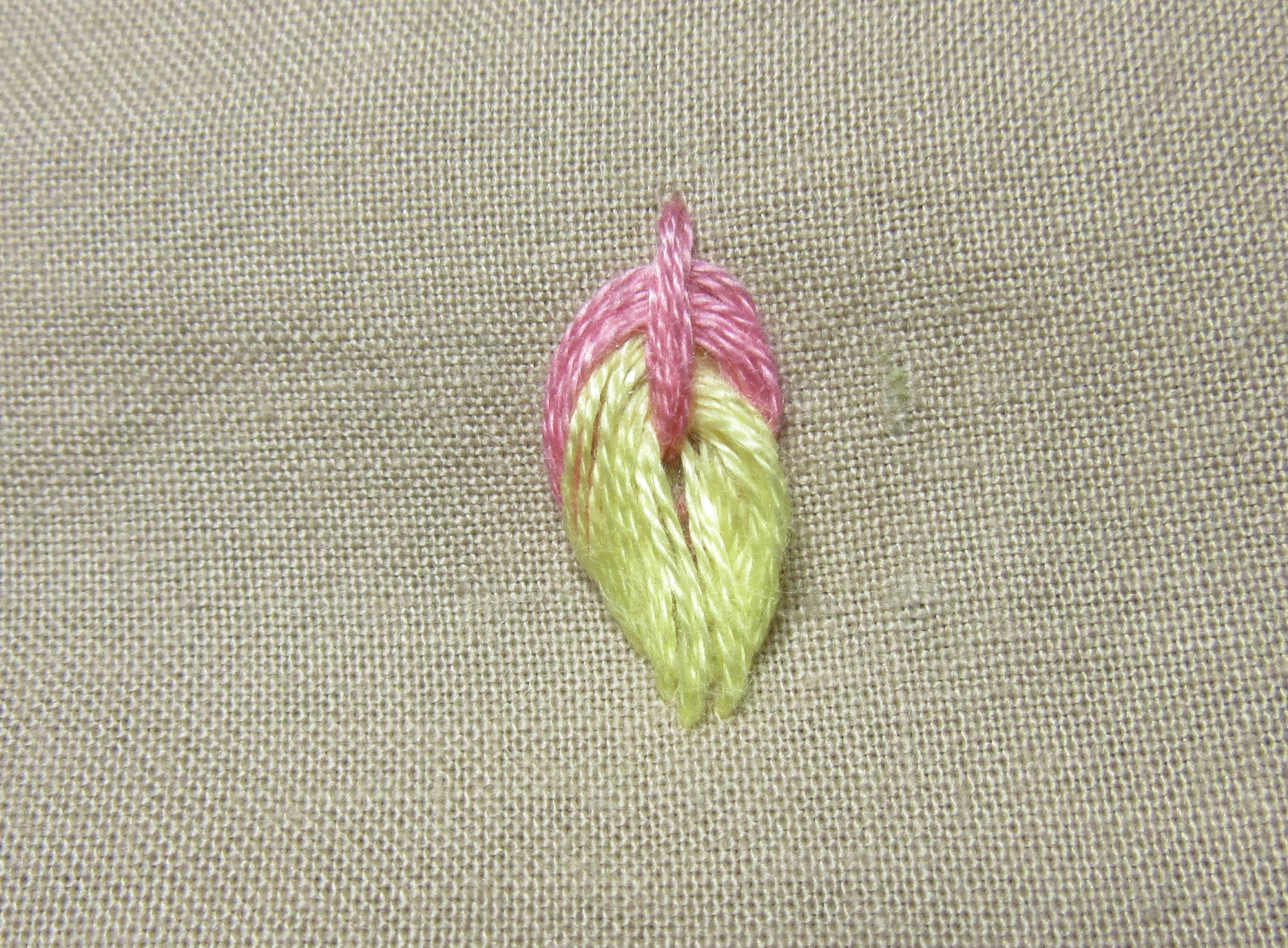 Queenie's Needlework Sunday Stitch School Lesson 151 Bengali Petal