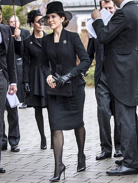 Queen Margrethe, Princess Benedikte, Queen Maxima, King Willem, Queen Silvia, princess Madeleine, Crown Princess Mary, Princess Marie, Princess Beatrix, Princess Alexandra