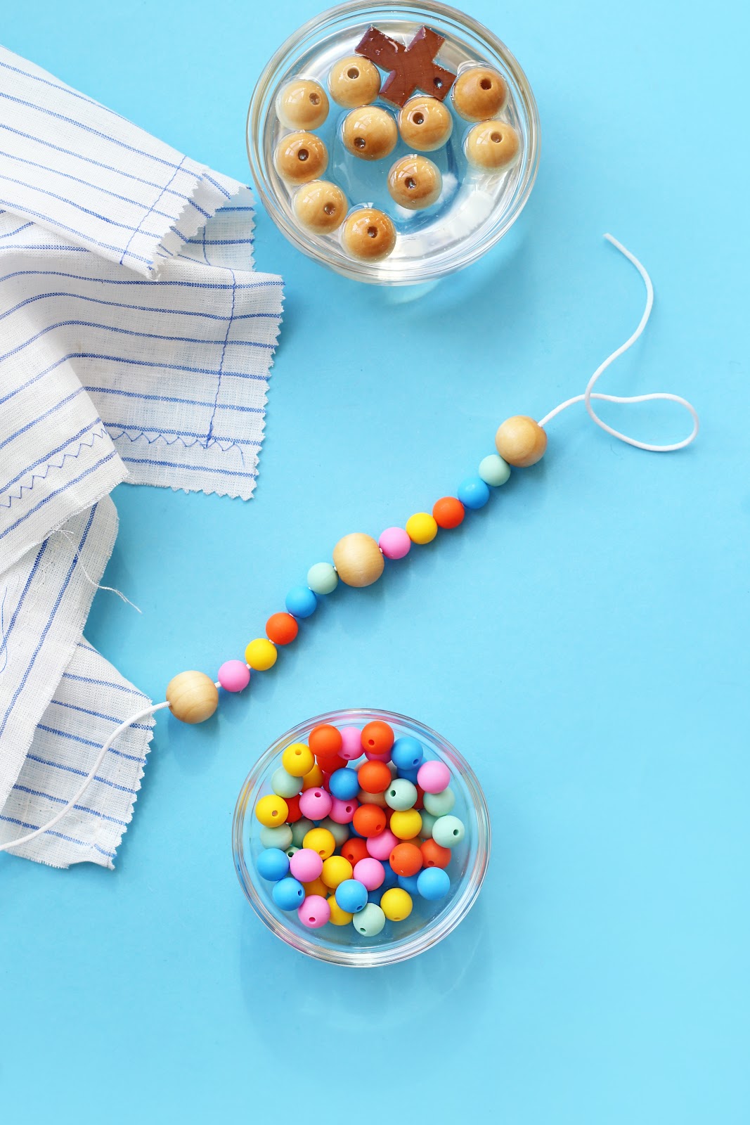 DIY Baby Rosary Beads / Hey, EEP!