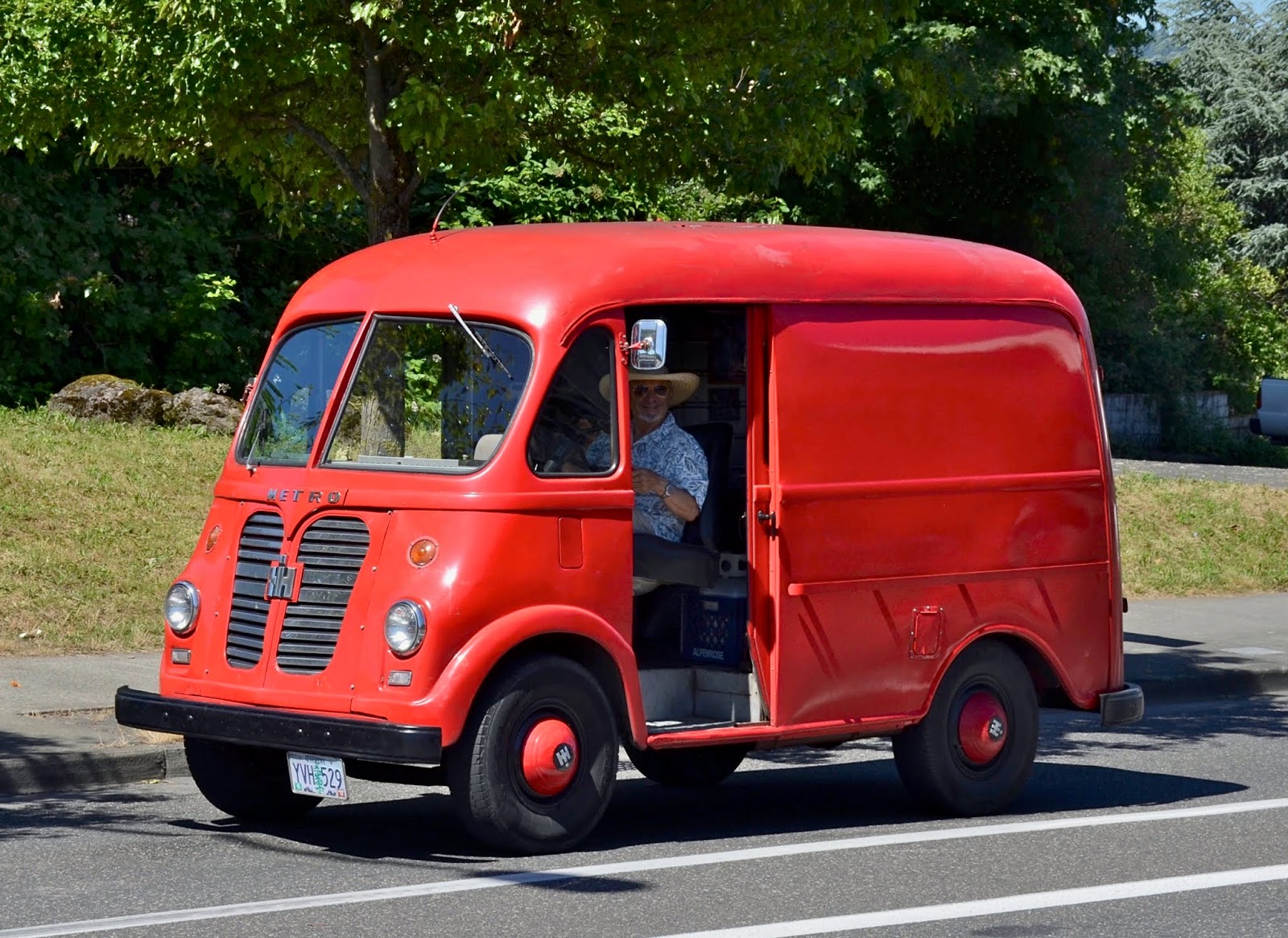 transpress nz 1958 International Harvester Metro Van