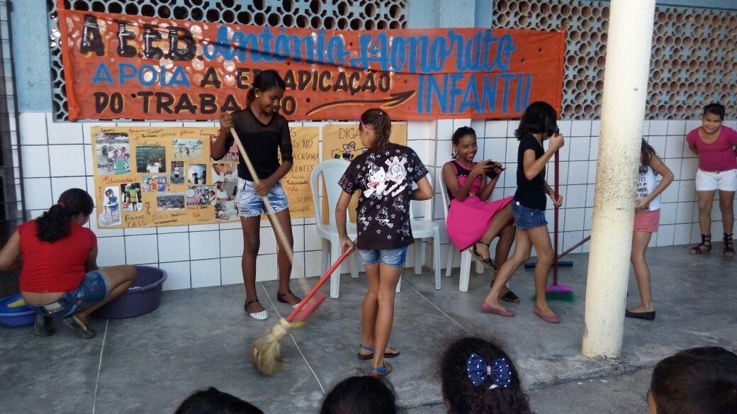 Secretaria da Educação de São Carlos implanta o Ludo Escola na rede de  ensino - Centro de Desenvolvimento de Materiais Funcionais CEPID-FAPESP