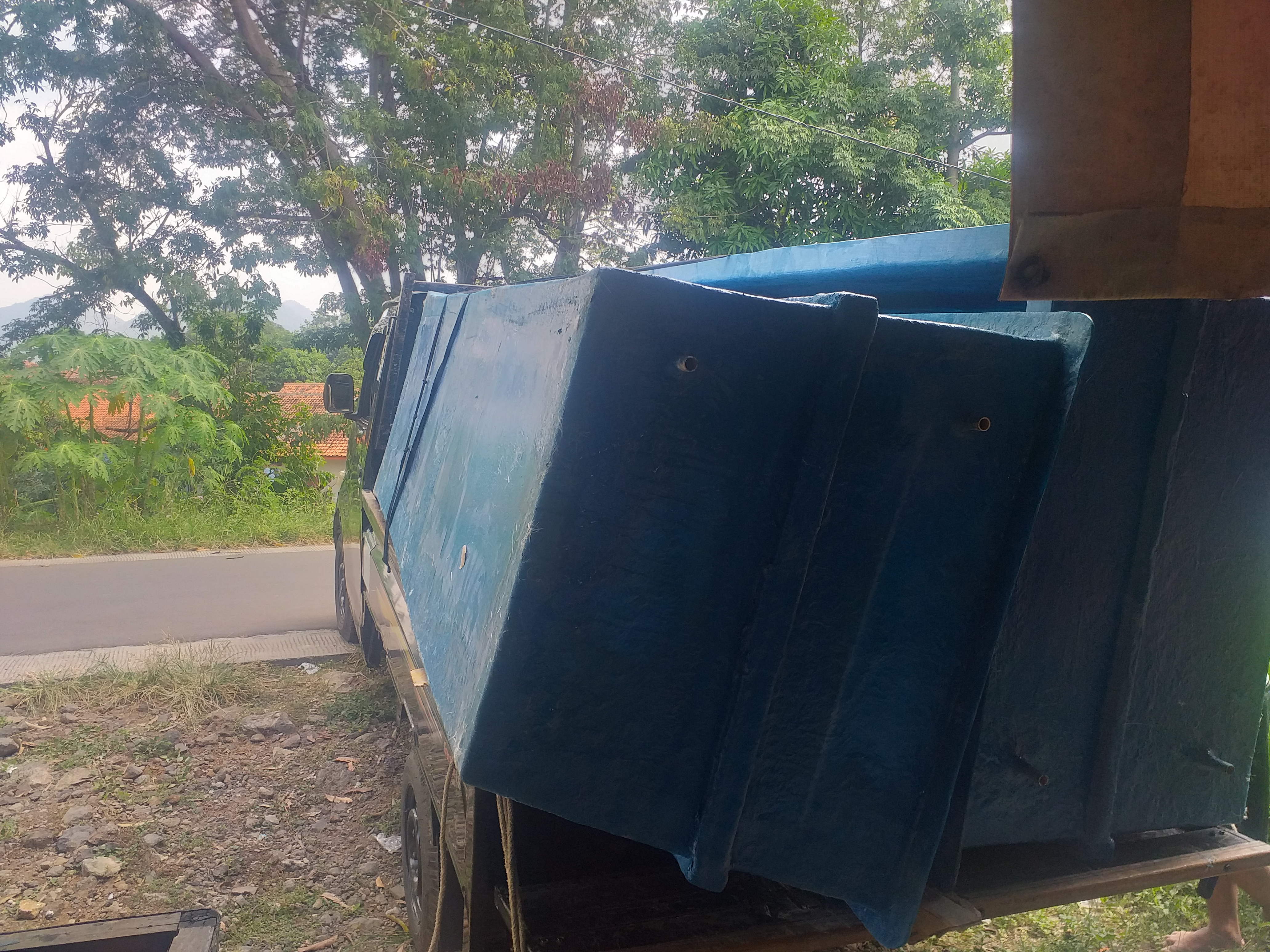 JUAL",PRODUSEN KOLAM FIBER,Replika buah Durian,perosotan ...