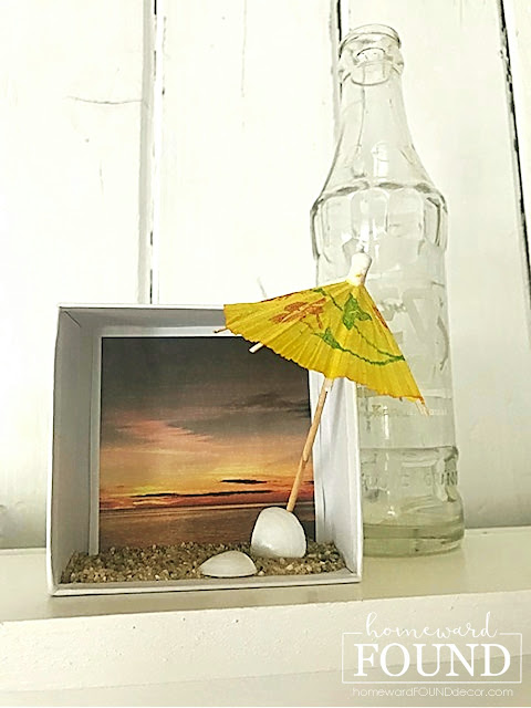 coastal style,beach style,,DIY,seashells,dollar store crafts,diy decorating,summer,wall art,re-purposing,up-cycling,trash to treasure,Pantone color of the year,summer home decor,summer decorating,decorating with seashells,seashell art