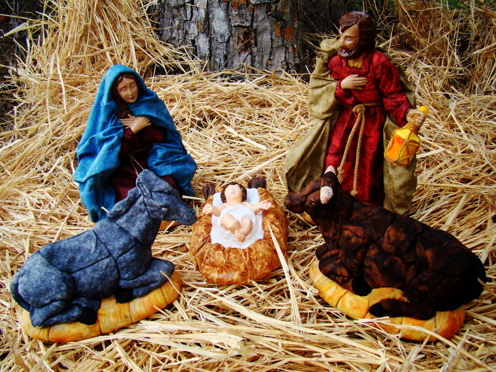 DIVINO NIÑO JESÚS Mercedes Ramos ADOREMOS AL NIÑO JESÚS EN EL PESEBRE