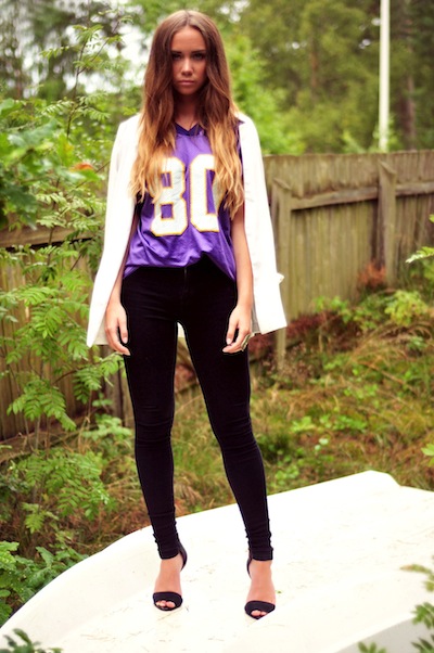 Look Good in a Sports Jersey, Luxe sports, Sports Chic, Sports Jersey, Luxe Sports, Sports Fan, Sports Fashion, Beauty, Fashion Blog, Fashion, Trending 2015