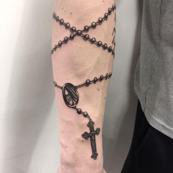 tatuajes de rosarios