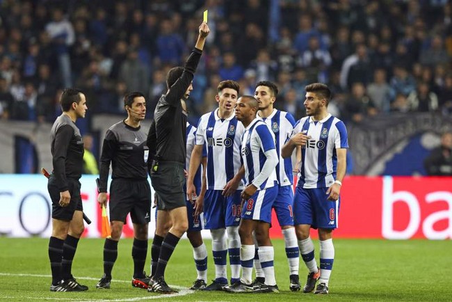Empate resolve o campeonato, os dez pontos obrigam o FC Porto a