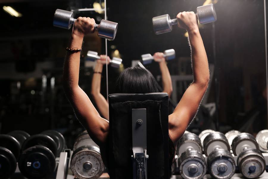 Mujer haciendo ejercicio