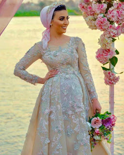 20 فستان سهرة للمحجبات لأشهر مصممين الازياء 