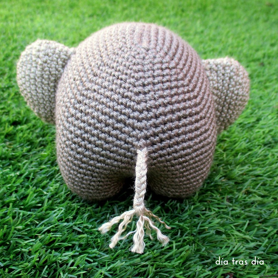 elefante amigurumi