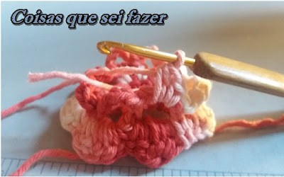 Flor de crochê simples Flor de crochê simples