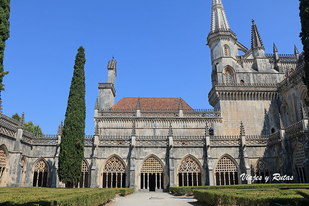 Patio central del Claustro real del Monasterio de Batalha, Portugal