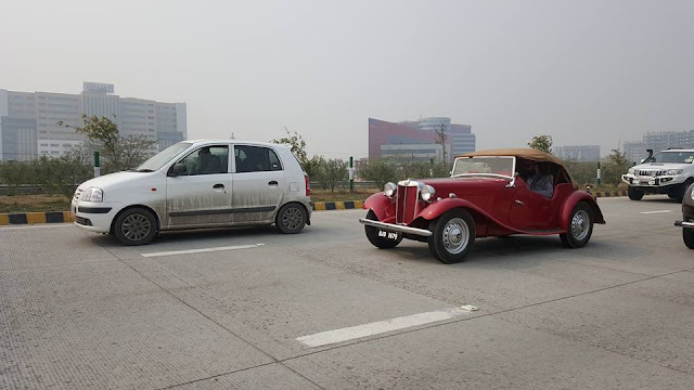 21 Gun Salute Vintage Car Rally from Red Fort to Buddh International Circuit, Greater Noida