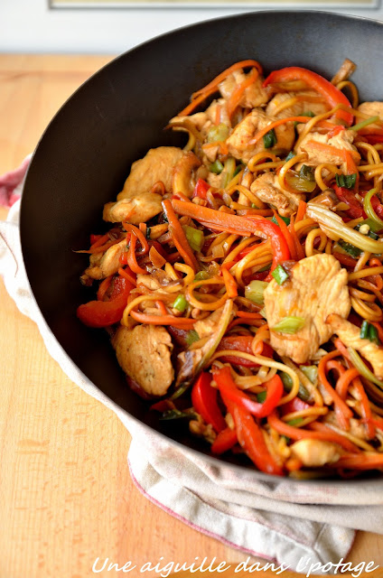 Chow mein au poulet 