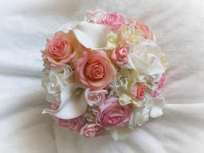 Magnolia And Calla Lily Wedding Flowers Allaboutweddingplanning