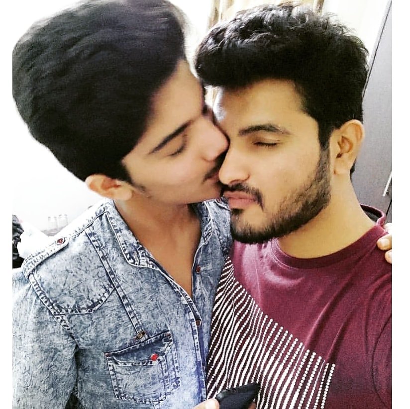 Pakistan desi boys and gays Sweet Couple from Karachi