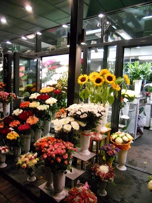 Weekend in Riga Latvia: Night flower market in Vērmanes Garden