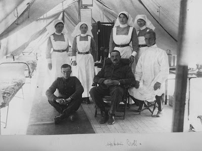 Nursing Sister WW1 Photo Album: 31V Captain Croll