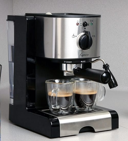 Review Capresso 116.04 Pump Espresso and Cappuccino Machine