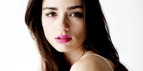 Crystal Reed as a younger Lani