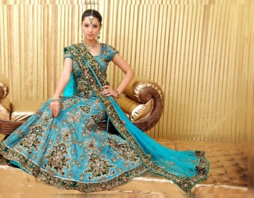 Buy Online Pakistani Designer Clotheswith Free Shipping Buy Online Pakistani Designer Clotheswith Free Shipping