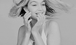 giphy%2B%25289%2529.gif