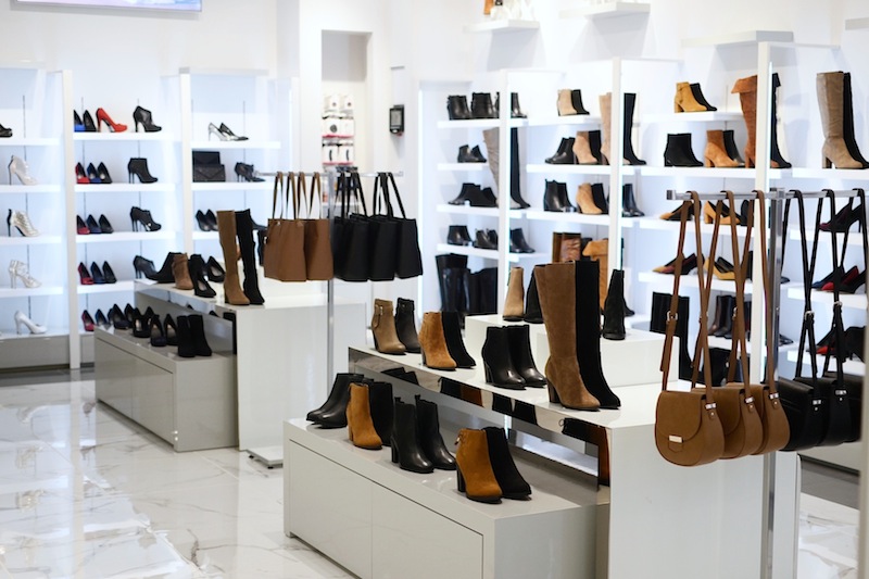 Vancouver fashion blogger aleesha harris le chateau tsawwassen mills sneak peek shoe selection