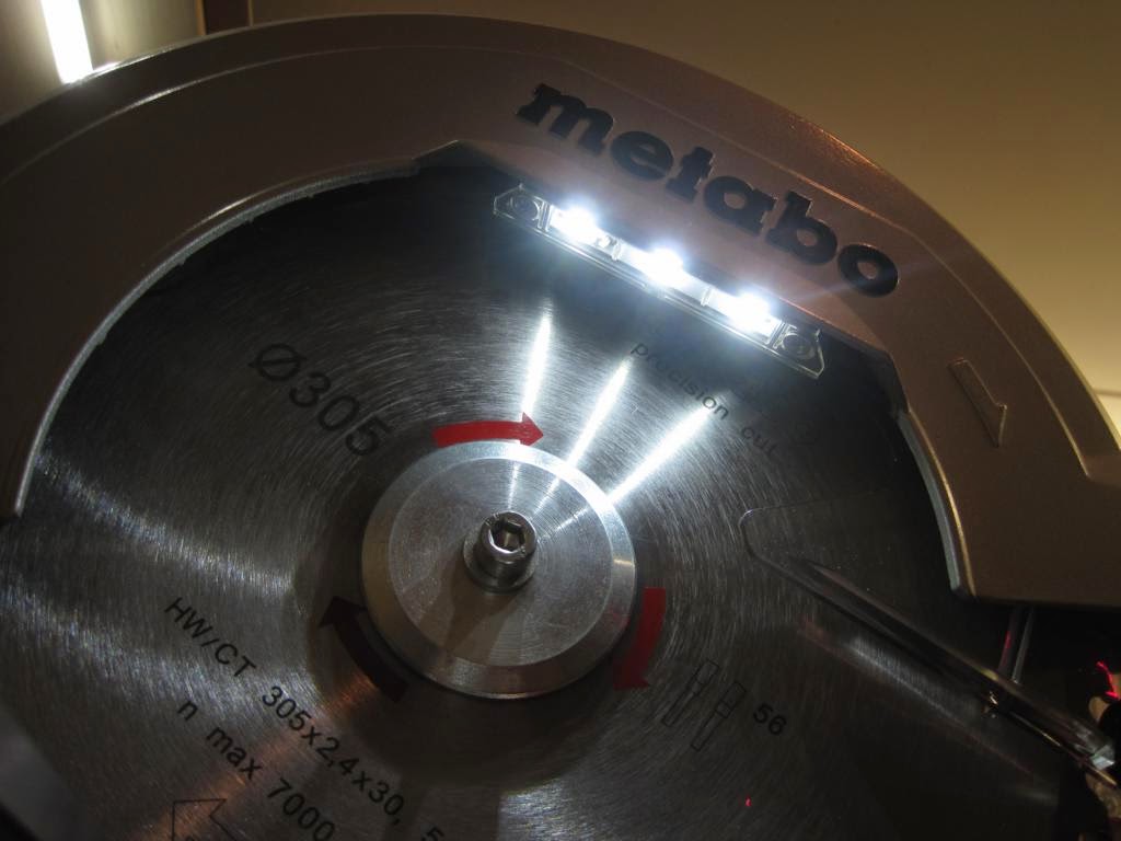 Basti´s Holzpage: Metabo KGS 305 M