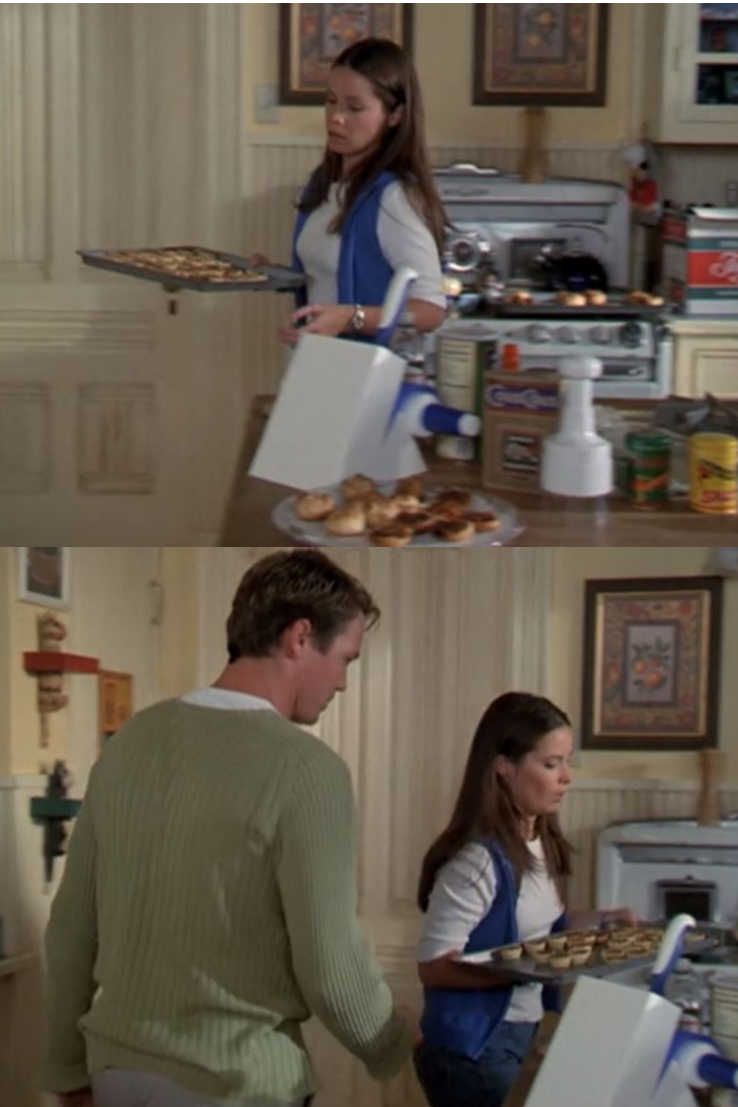 Charmed S3:E7 Piper's Onions Tartlets