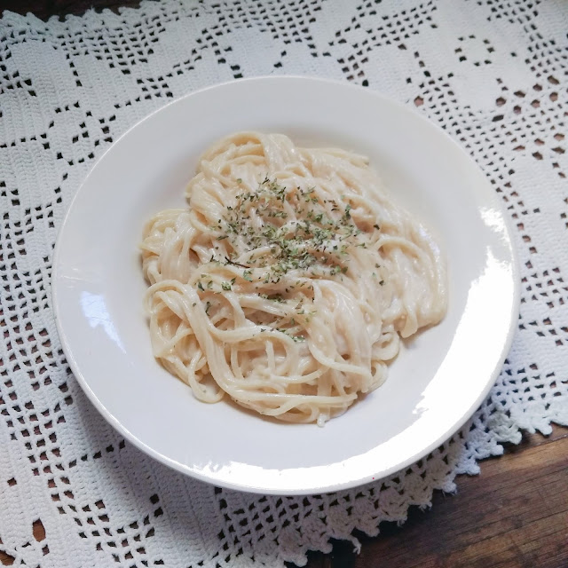 Espaguetis con salsa de anacardos