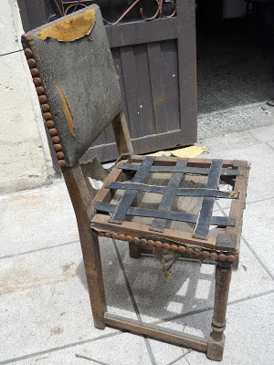 Aurelia Ramona: Silla para restaurar