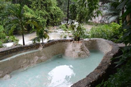 Mga Istoryang Panglokal: Enjoying the Cold Spring: Durano Eco Park