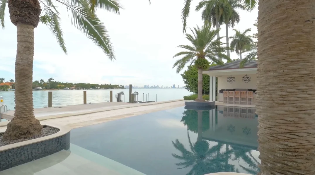 33 Interior Design Photos vs. 14 Lagorce Cir, Miami Beach, FL Ultra Luxury Mansion Tour