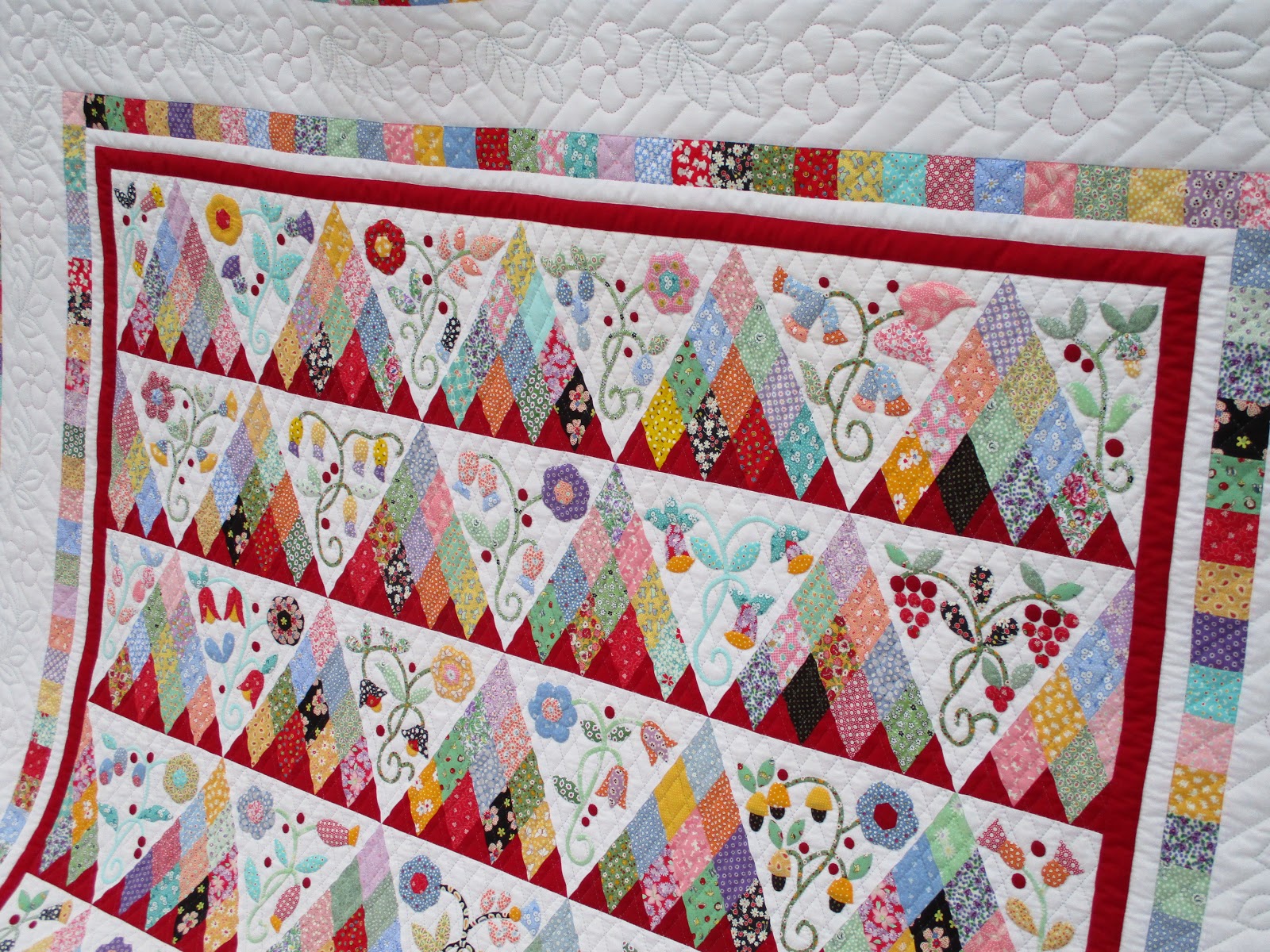 Gretchens little corner floral triangles quilting finished