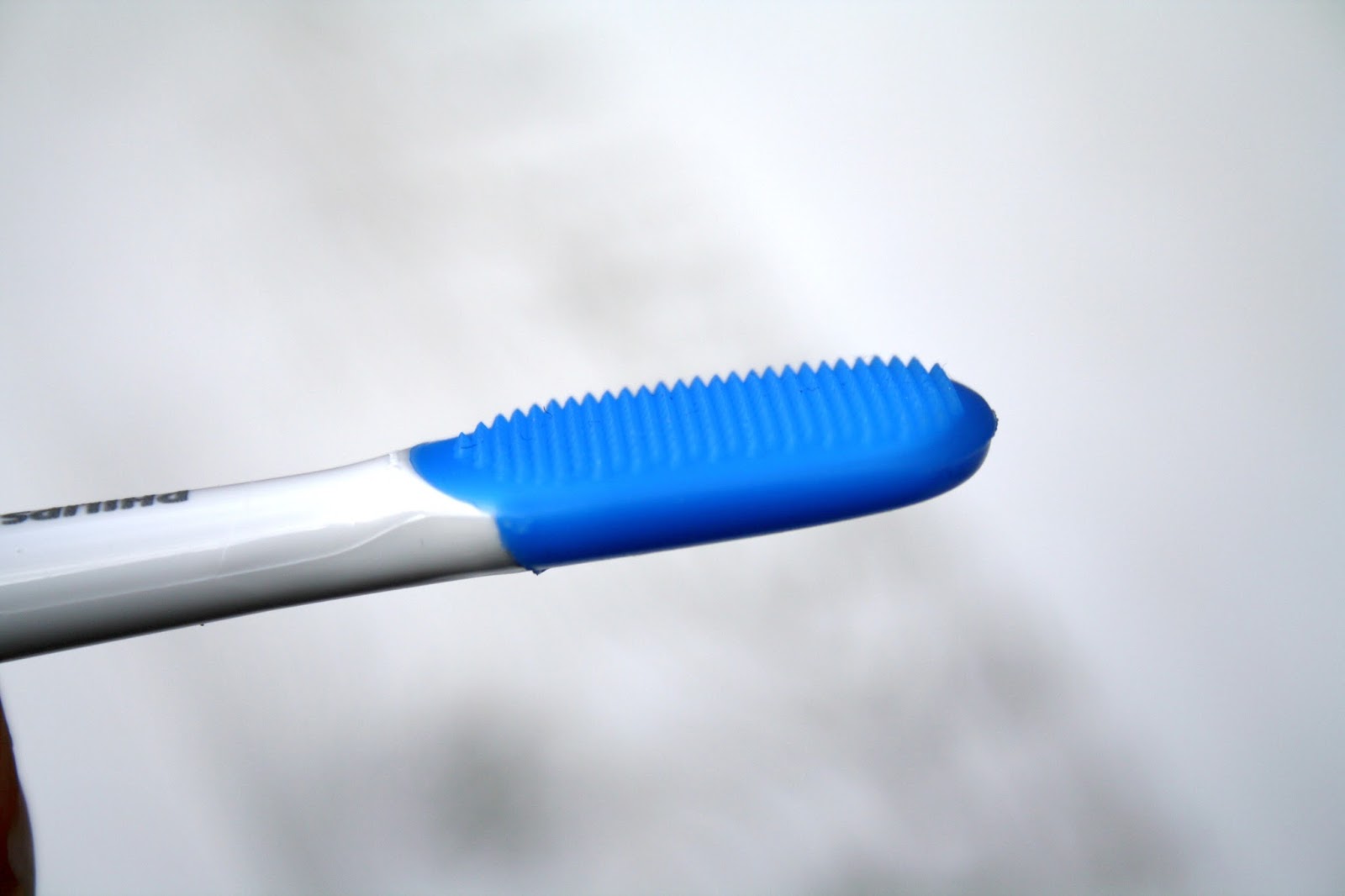 PHILIPS SONICARE TONGUECARE+ Beauty Queen UK Bloglovin’