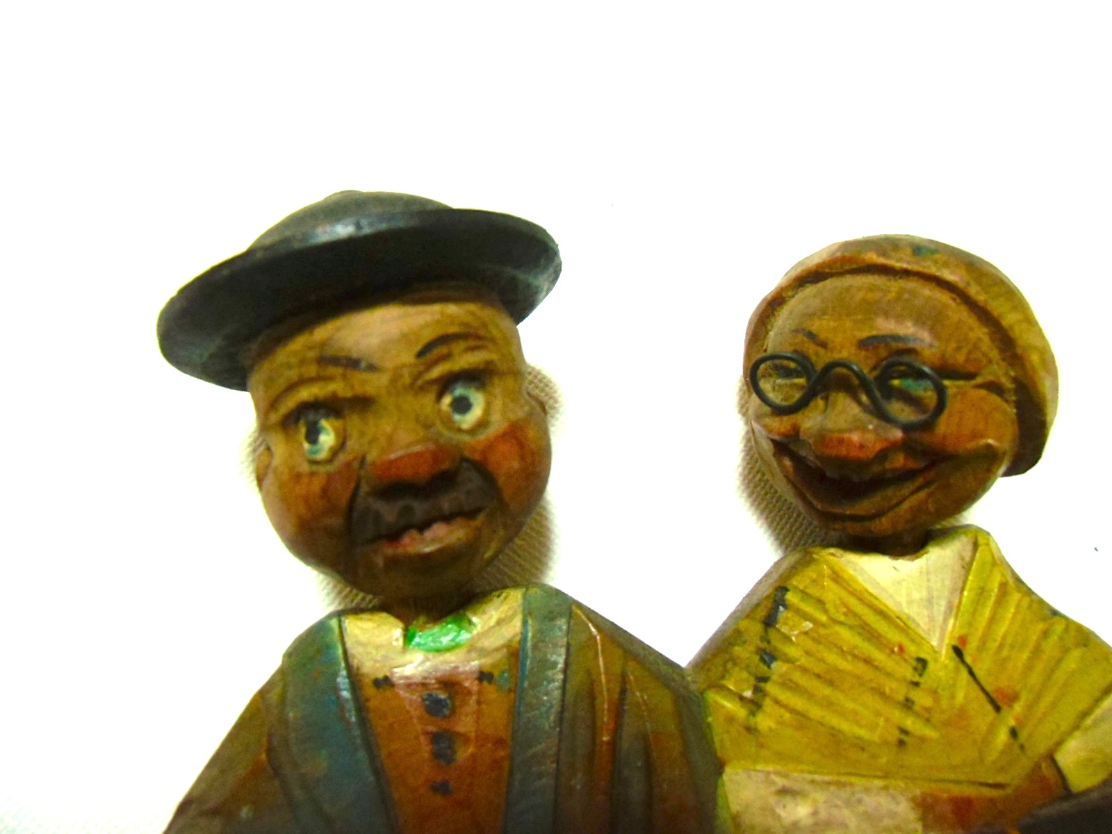 daily junk museum: ANRI社のヴィンテージ木彫り人形